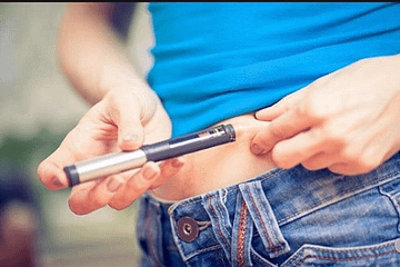 diabetes inyeccion de insulina en publico